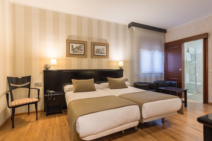 Imagen de la habitación del Hotel BYPILLOW California. Foto 4