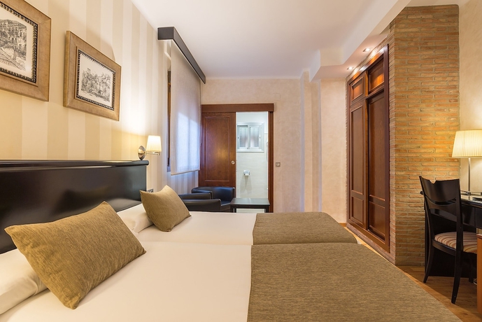 Imagen de la habitación del Hotel BYPILLOW California. Foto 7