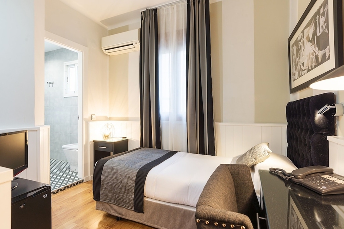 Imagen de la habitación del Hotel BYPILLOW California. Foto 8