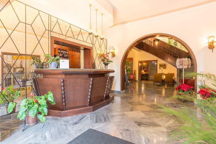 Imagen de los interiores del Hotel BYPILLOW California. Foto 18