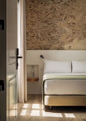 Imagen de la habitación del Hotel BYPILLOW Casa Gades. Foto 3