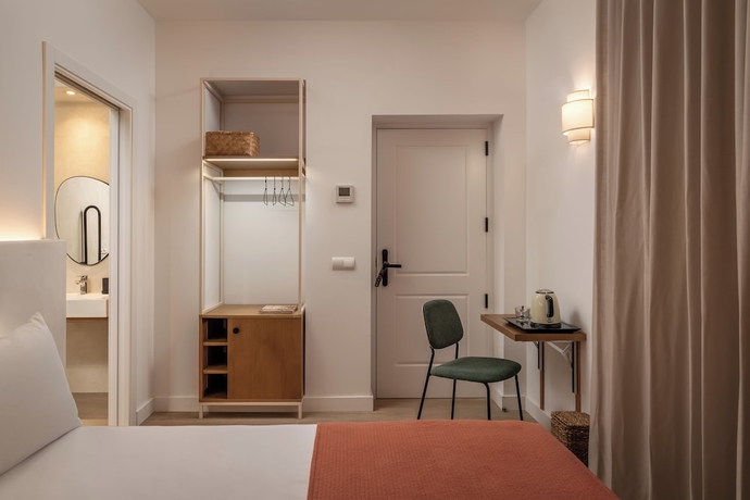 Imagen de la habitación del Hotel BYPILLOW Casa Gades. Foto 5