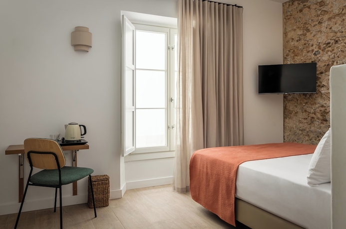 Imagen de la habitación del Hotel BYPILLOW Casa Gades. Foto 10