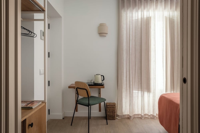 Imagen de la habitación del Hotel BYPILLOW Casa Gades. Foto 11