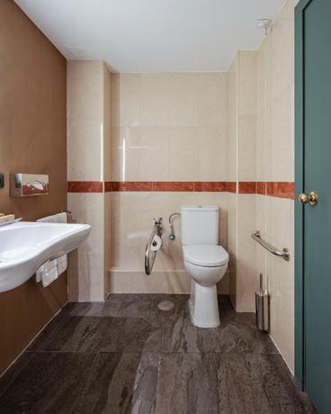 Imagen general del Hotel BYPILLOW Castellana. Foto 1
