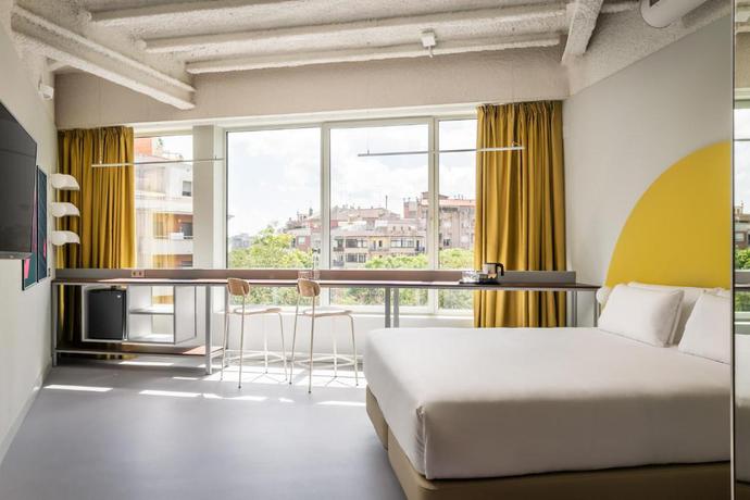 Imagen de la habitación del Hotel BYPILLOW Flamant. Foto 4