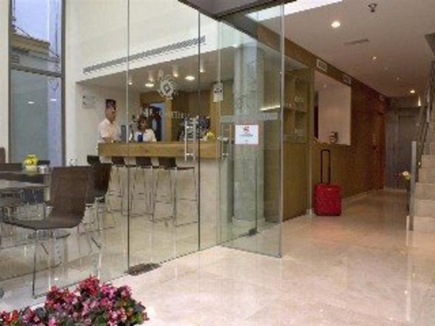 Imagen general del Hotel BYPILLOW Tiento. Foto 1