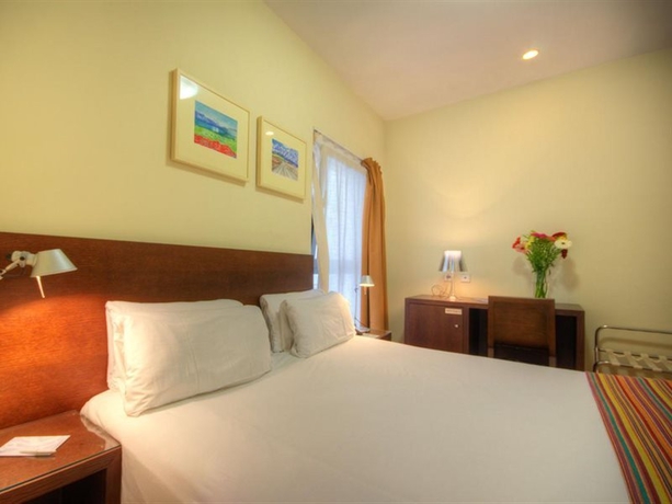 Imagen general del Hotel BYPILLOW Tiento. Foto 7