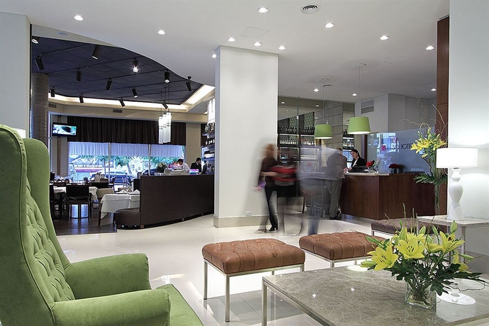 Imagen de los interiores del Hotel Ba Sohotel. Foto 3