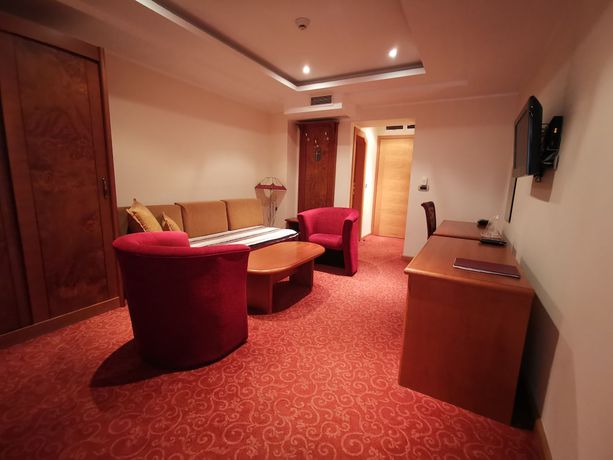 Imagen de la habitación del Hotel BaMBiS. Foto 8