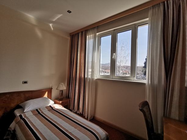 Imagen de la habitación del Hotel BaMBiS. Foto 10