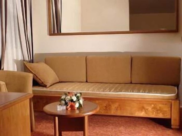 Imagen de la habitación del Hotel BaMBiS. Foto 12