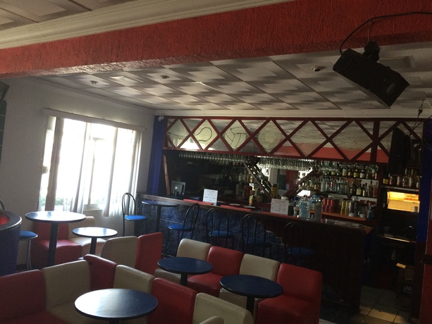 Imagen del bar/restaurante del Hotel B&aacute;ez Carrizal. Foto 3