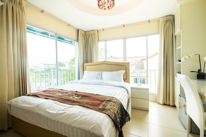 Imagen de la habitación del Hotel Baan Anodat. Foto 10