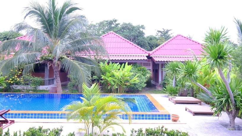 Imagen de la piscina del Hotel Baan Archa Samui. Foto 15