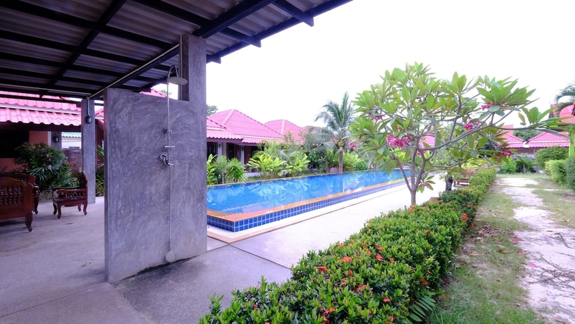 Imagen de la piscina del Hotel Baan Archa Samui. Foto 19