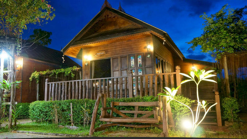 Imagen de los exteriores del Hotel Baan Baitan Resort. Foto 15