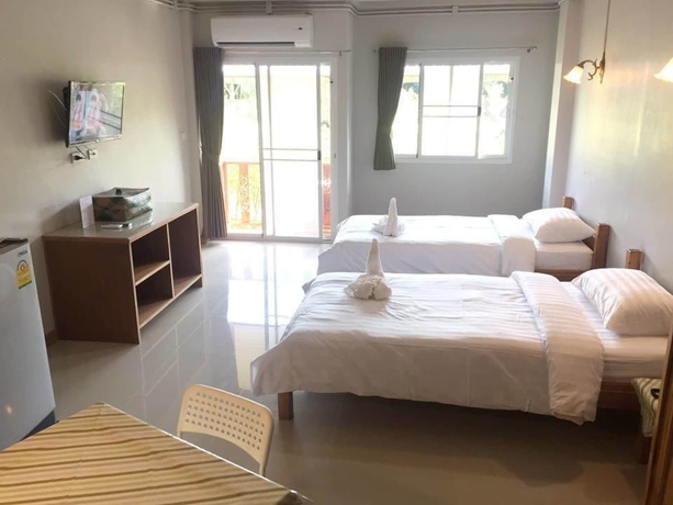 Imagen de la habitación del Hotel Baan Bangrak Residence. Foto 12