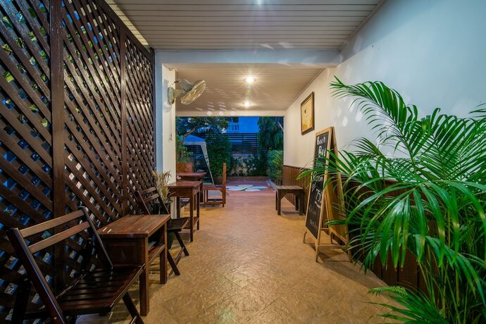 Imagen de los interiores del Hotel Baan Bua Residence. Foto 15