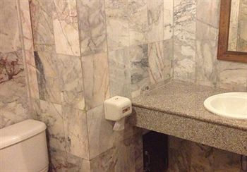 Imagen de la habitación del Hotel Baan Busaba. Foto 12