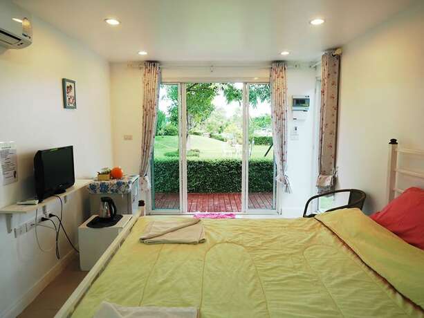 Imagen de la habitación del Hotel Baan Cake Khao Yai Resort. Foto 14