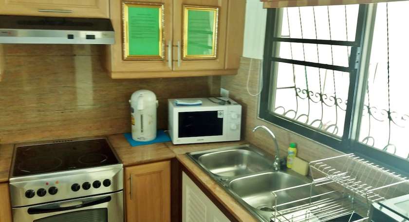 Imagen de la habitación del Hotel Baan Chai Nam. Foto 10