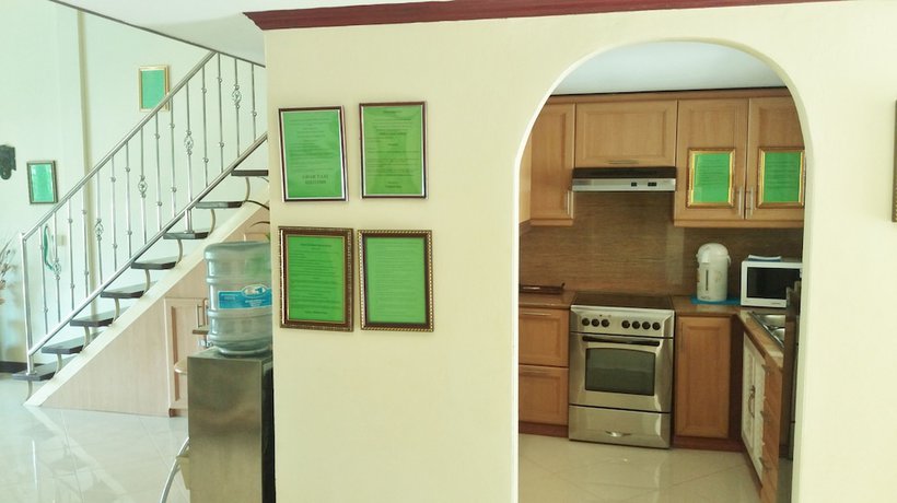 Imagen de la habitación del Hotel Baan Chai Nam. Foto 13