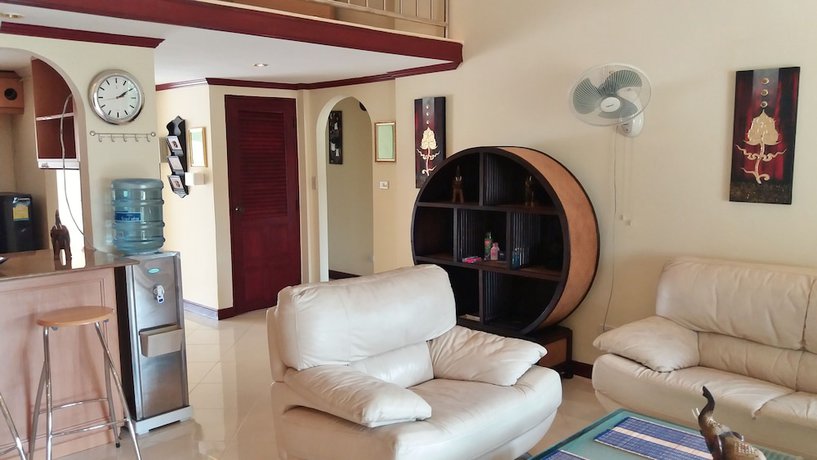 Imagen de la habitación del Hotel Baan Chai Nam. Foto 16