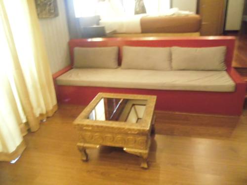 Imagen de la habitación del Hotel Baan Chalelarn. Foto 8
