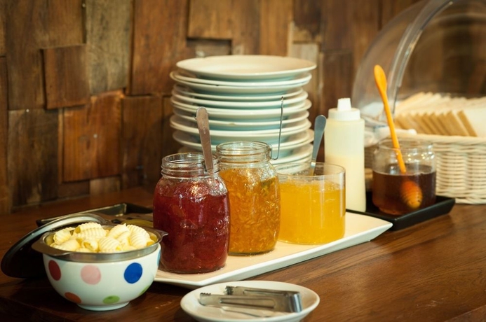 Imagen del bar/restaurante del Hotel Baan Chokdee Pai Resort. Foto 3