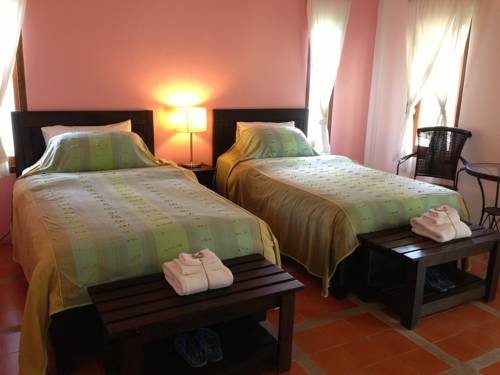 Imagen de la habitación del Hotel Baan Chueng Kao Resort. Foto 10