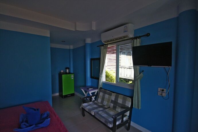 Imagen general del Hotel Baan Coconut At Koh Larn. Foto 13