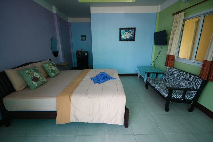 Imagen general del Hotel Baan Coconut At Koh Larn. Foto 15
