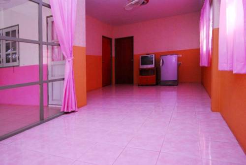 Imagen de la habitación del Hotel Baan Golden Resort. Foto 13