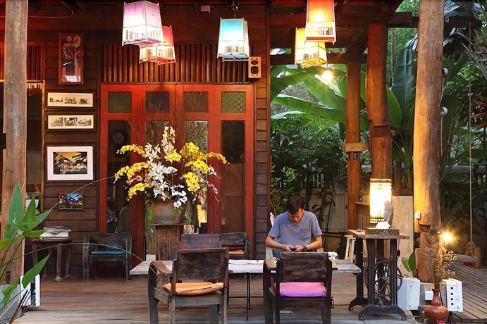 Imagen de los interiores del Hotel Baan Gong Kham. Foto 18