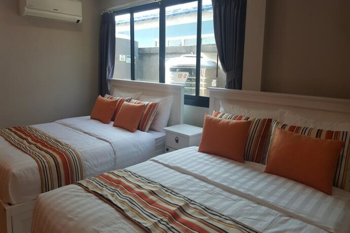 Imagen de la habitación del Hotel Baan Hansa. Foto 23