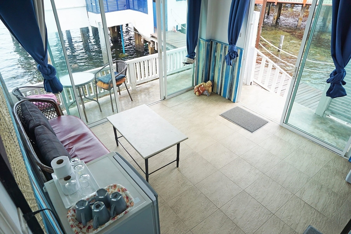 Imagen de los interiores del Hotel Baan I Taley On Sea. Foto 17