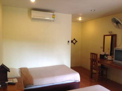 Imagen de la habitación del Hotel Baan Ing Khao Resort. Foto 4