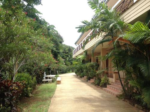 Imagen de la habitación del Hotel Baan Ing Khao Resort. Foto 15