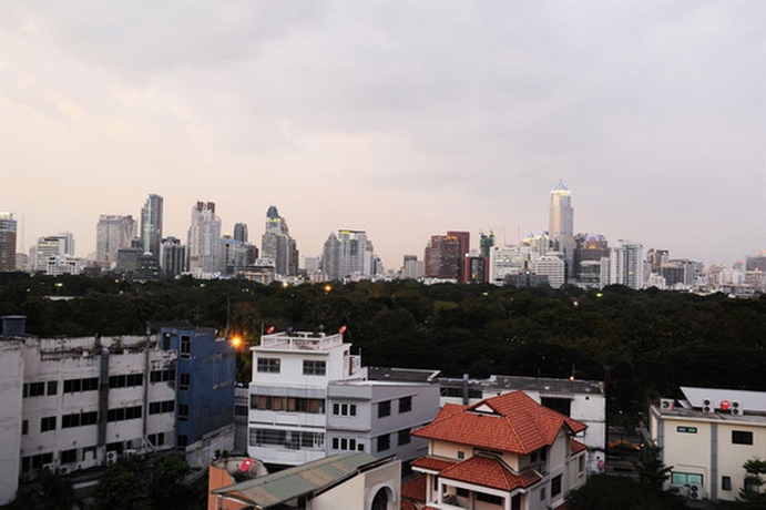 Imagen de los exteriores del Hotel Baan K Residence. Foto 8