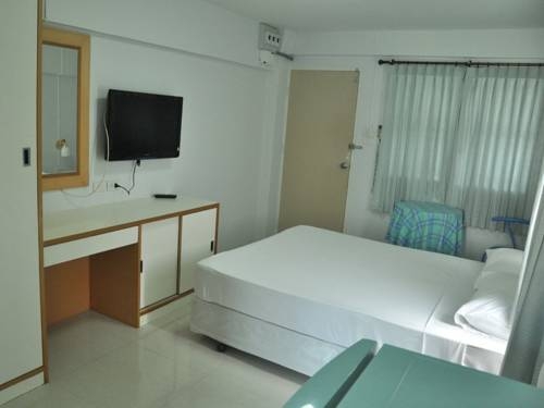 Imagen de la habitación del Hotel Baan Kaew Mansion. Foto 21