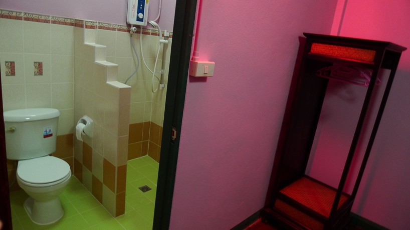 Imagen de la habitación del Hotel Baan Kaew Ta. Foto 9