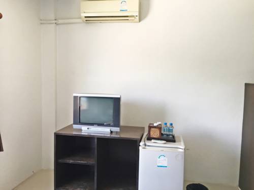 Imagen de la habitación del Hotel Baan Kanta. Foto 5