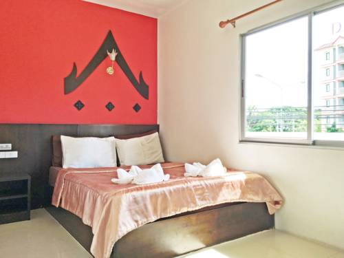 Imagen de la habitación del Hotel Baan Kanta. Foto 10