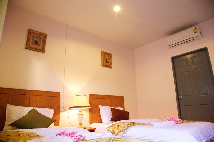 Imagen de la habitación del Hotel Baan Kasirin Resort 2 Koh Lipe. Foto 7