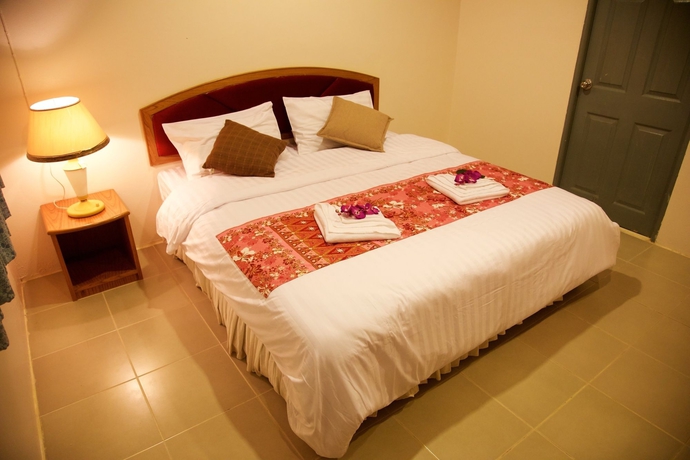 Imagen de la habitación del Hotel Baan Kasirin Resort 2 Koh Lipe. Foto 8