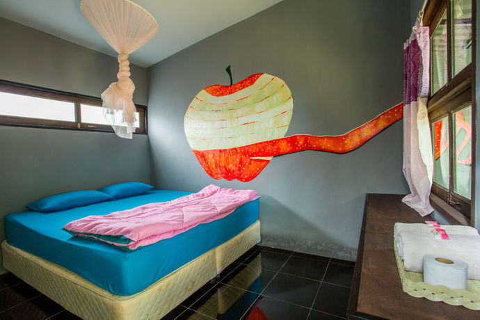 Imagen de los exteriores del Hotel Baan Katisod. Foto 13