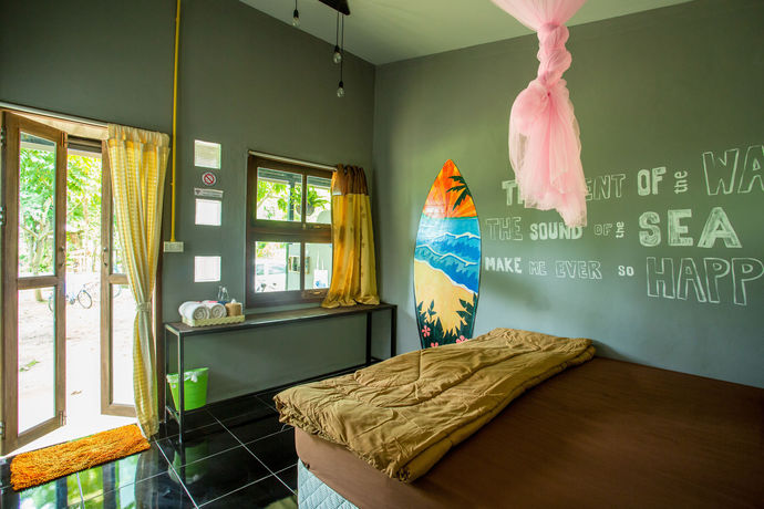 Imagen de la habitación del Hotel Baan Katisod. Foto 11