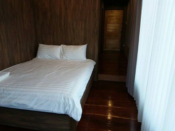 Imagen de la habitación del Hotel Baan Keang Chon Ayutthaya. Foto 28