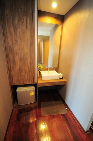 Imagen de la habitación del Hotel Baan Keang Chon Ayutthaya. Foto 29